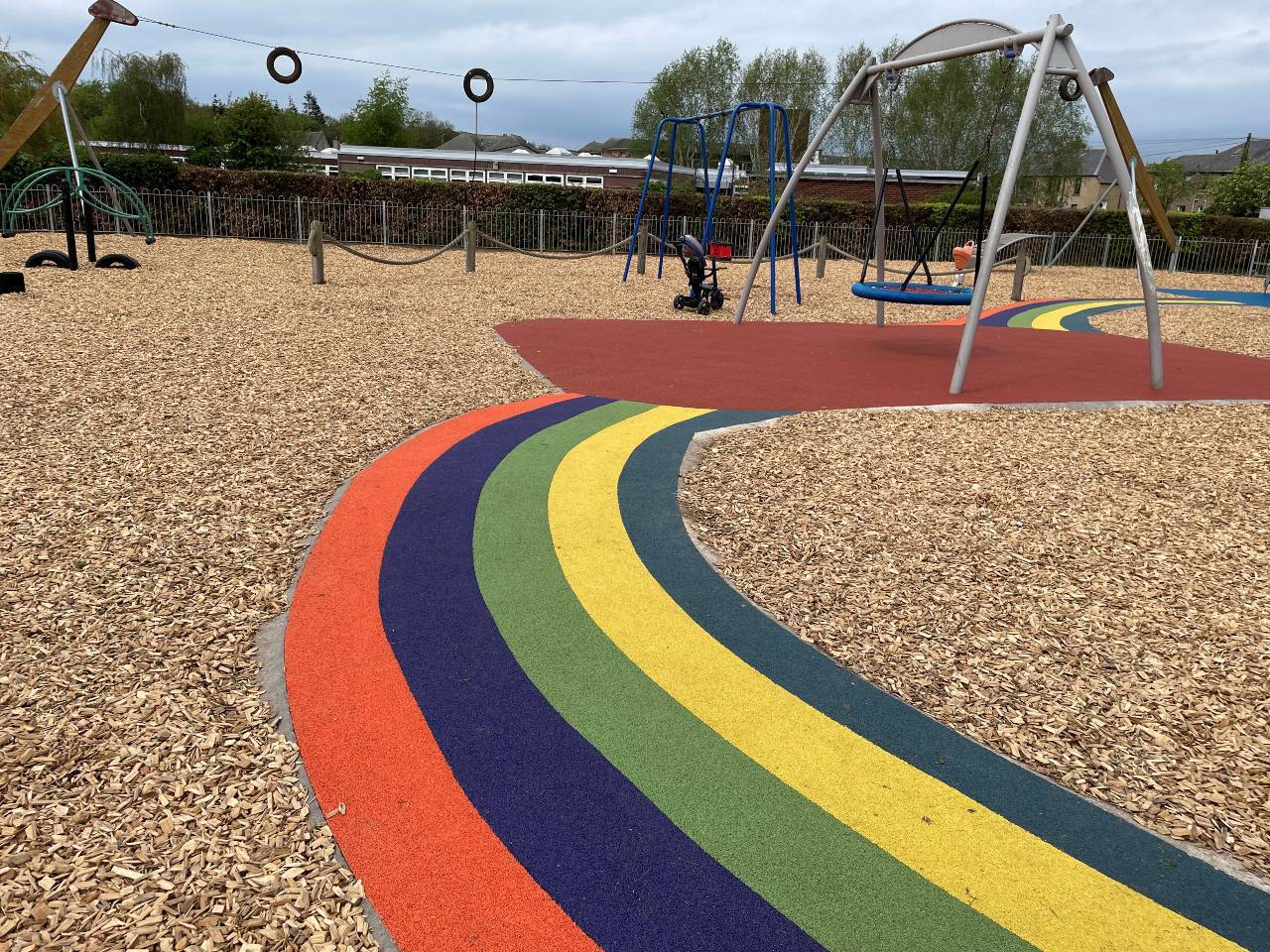 A new rainbow path at the heart of Whitecraigs park has been created after suggestions from children in the village were gathered